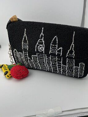 TikTok Sensation! Hand-beaded Shoulder Bag, New York Skyline Design w/Bag Charms